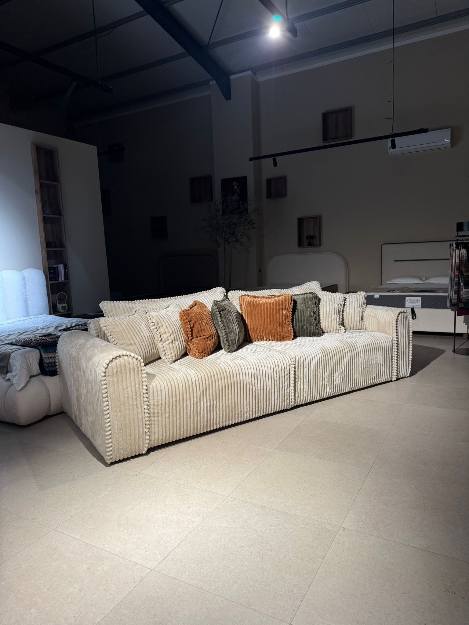 Canapea extensibilă DAISY XXL cu ladă de depozitare, 300x120x100 cm